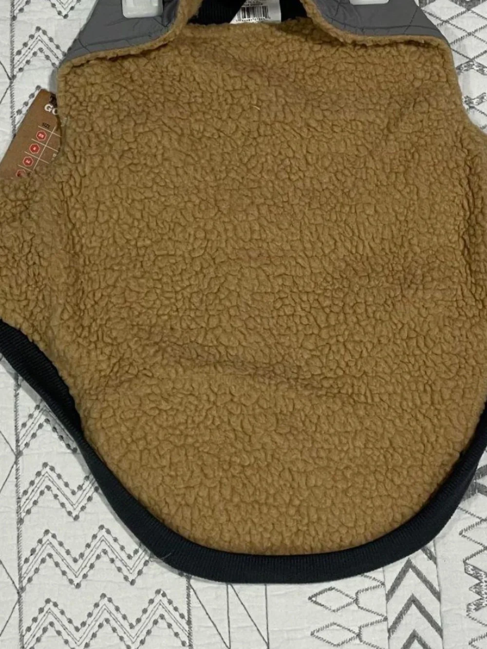 SIZE M NWOT arcadia trail ultra reflective sherpa lined dog coat